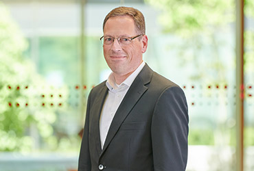 Prof. Dr. Ralf Reißing
